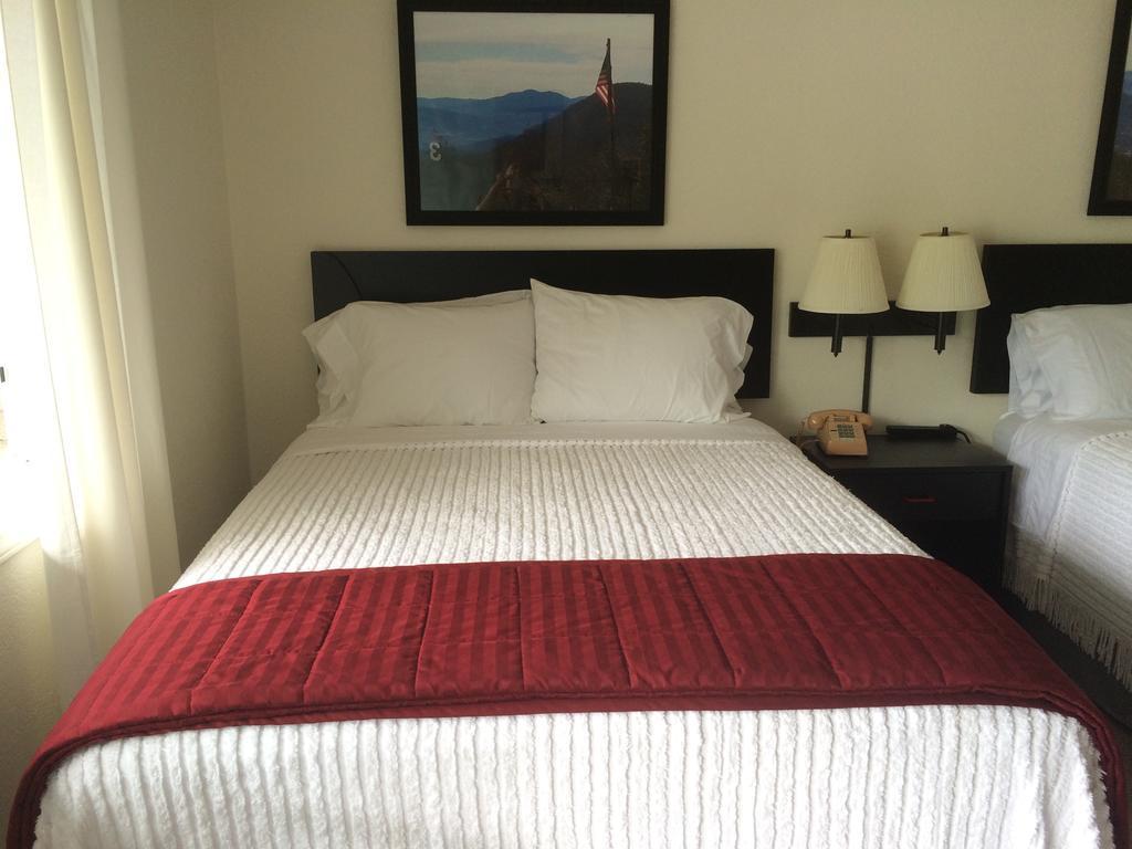 Cardinal Inn Maggie Valley Kamer foto